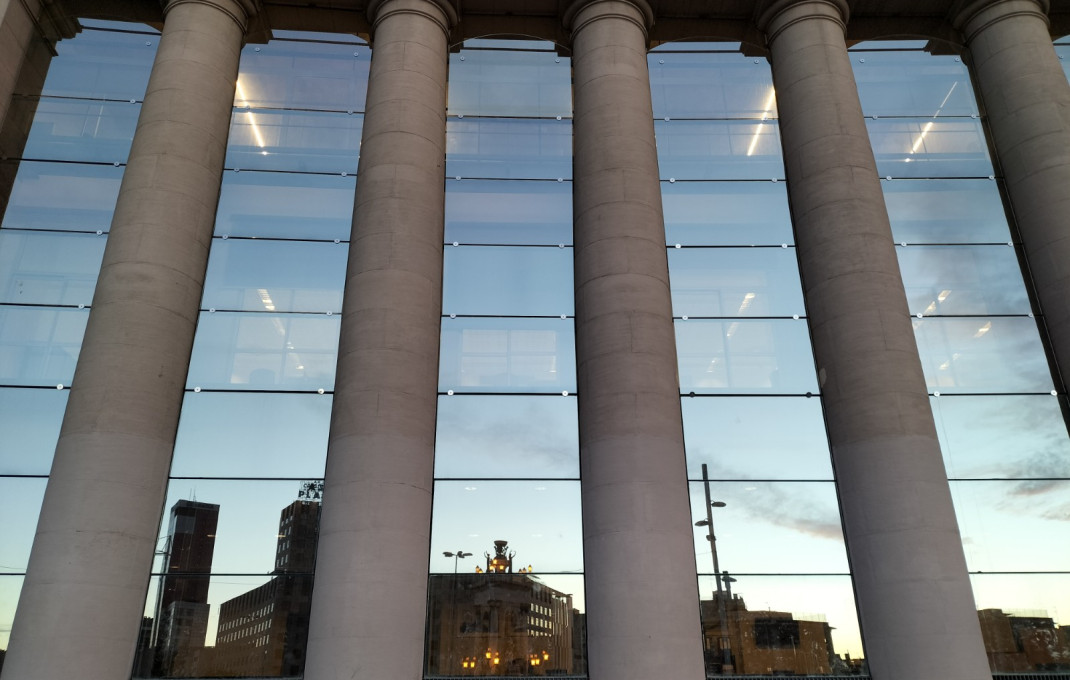 Alquiler - Local comercial -
Barcelona - Sant Antoni