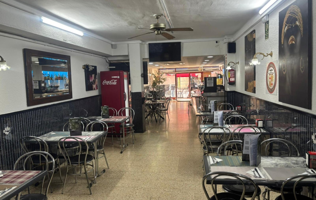 Transfer - Bar Restaurante -
Barcelona - Sant Martí