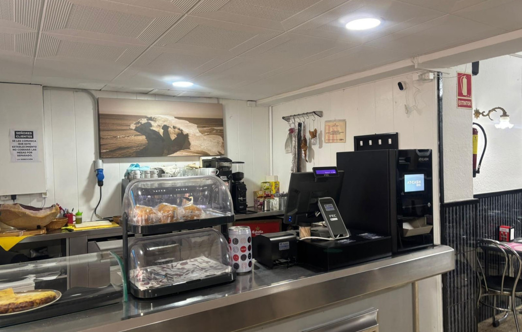 Transfer - Bar Restaurante -
Barcelona - Sant Martí