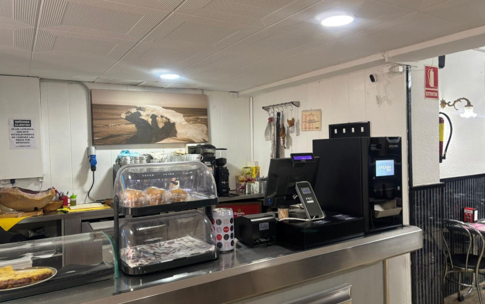 Transfer - Bar Restaurante -
Barcelona - Sant Martí