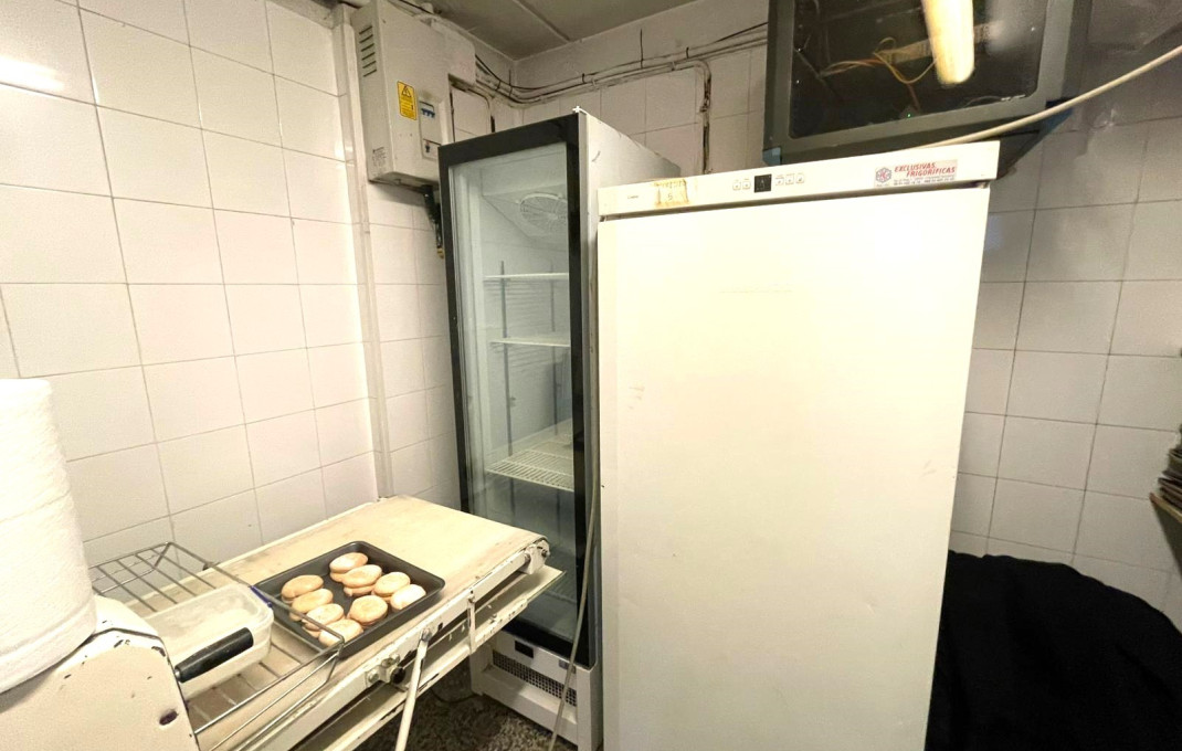 Traspaso - Obradores y/o Panaderias -
Barcelona - Gràcia