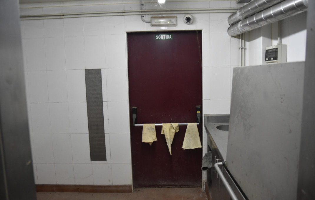 Alquiler - Obradores y/o Panaderias -
Lli&ccedil;&agrave; d'Amunt