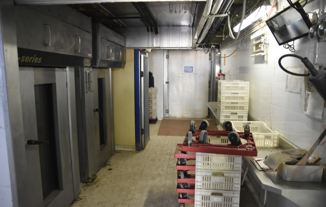 Alquiler - Obradores y/o Panaderias -
Lli&ccedil;&agrave; d'Amunt