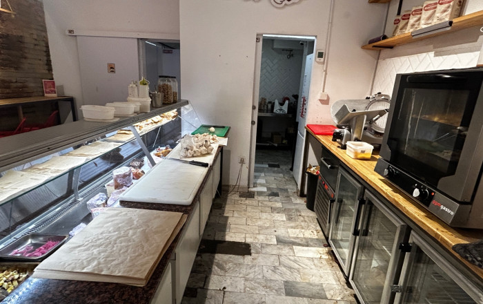 Traspaso - Take Away -
Barcelona - Poblenou