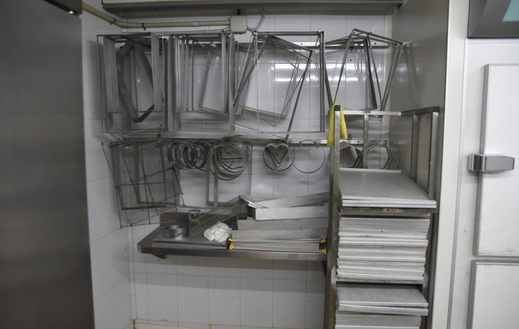 Alquiler - Obradores y/o Panaderias -
Lli&ccedil;&agrave; d'Amunt