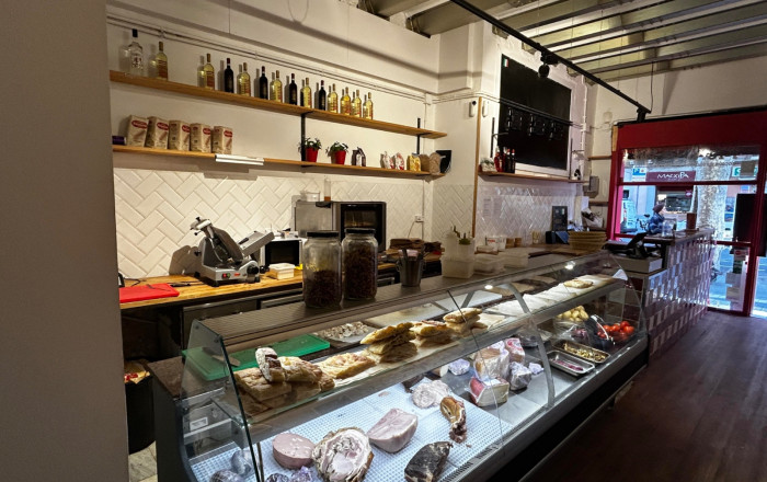 Traspaso - Take Away -
Barcelona - Poblenou