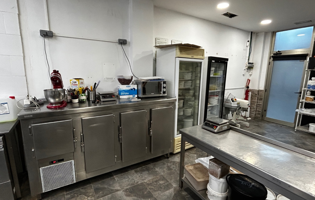 Transfert - Take Away -
L'Hospitalet de Llobregat