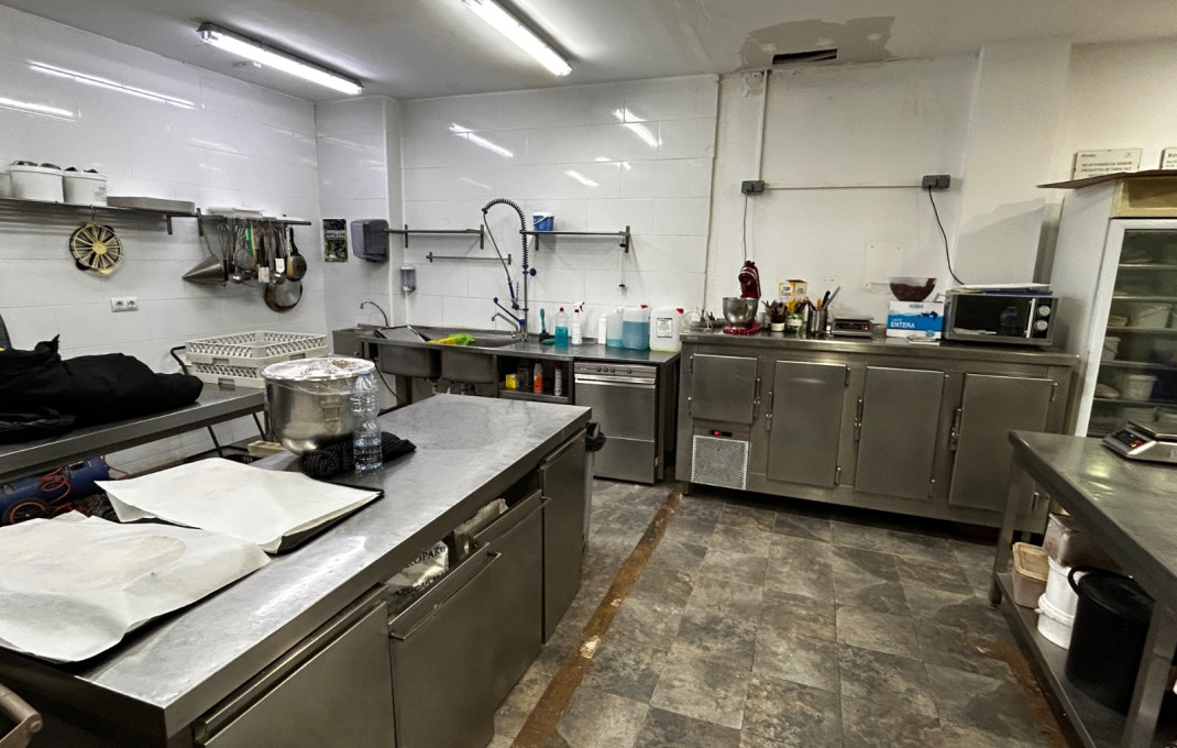 Transfert - Take Away -
L'Hospitalet de Llobregat