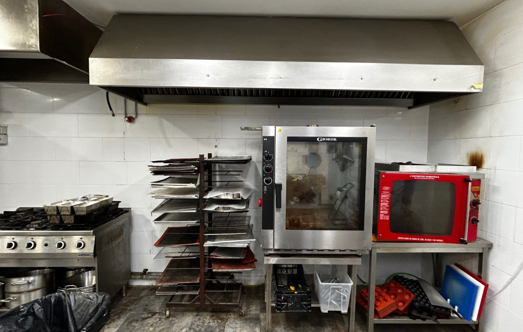 Transfert - Take Away -
L'Hospitalet de Llobregat