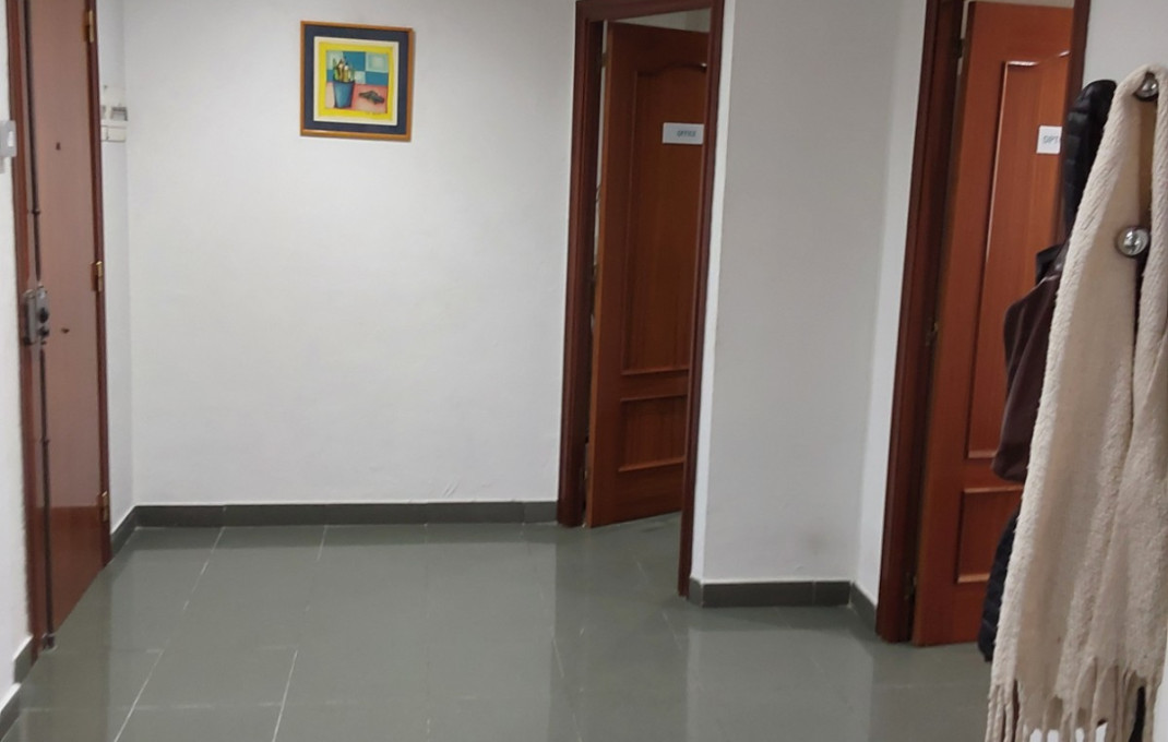 Alquiler - Oficinas -
Barberá del Vallés