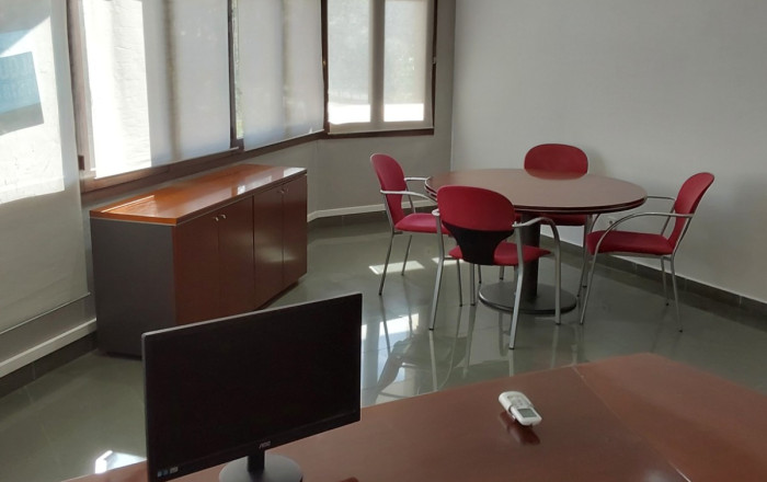 Alquiler - Oficinas -
Barberá del Vallés