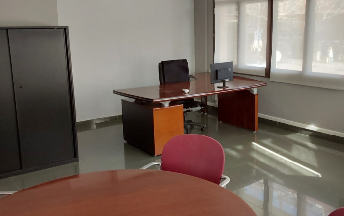 Alquiler - Oficinas -
Barberá del Vallés