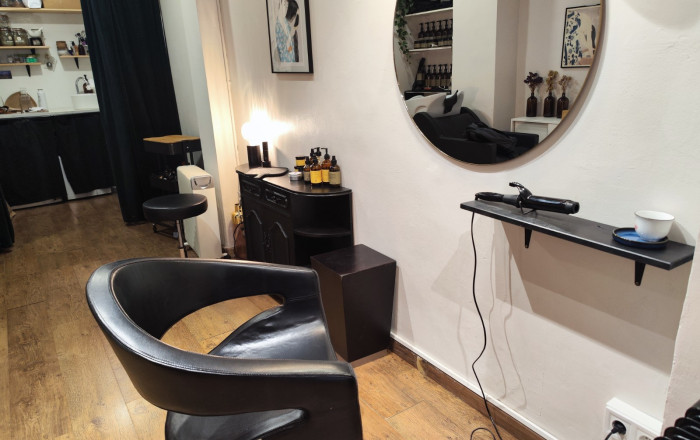 Traspaso - Peluquerias y Estetica -
Barcelona - Eixample Derecho