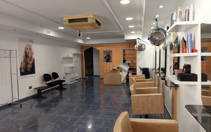 Venta - Local comercial -
Tarragona