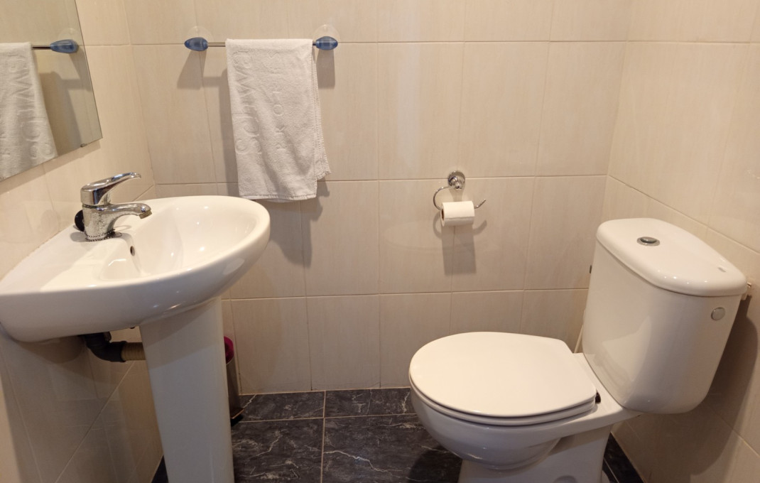 Venta - Local comercial -
Tarragona