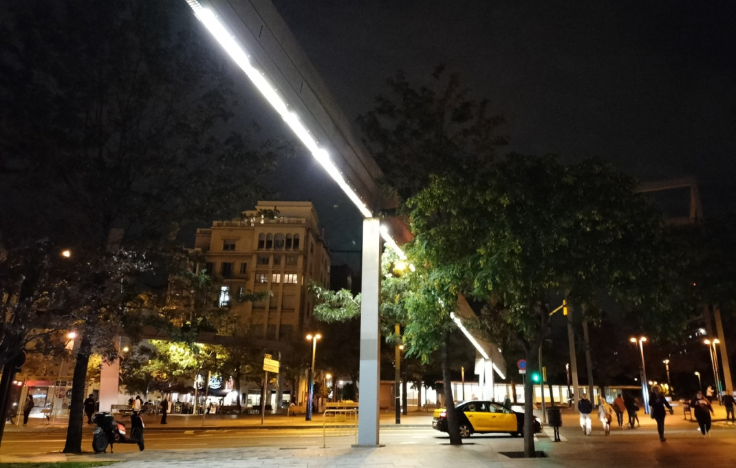 Traspaso - Tiendas -
Barcelona - Gràcia