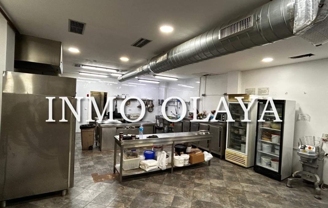 Transfert - Take Away -
L'Hospitalet de Llobregat