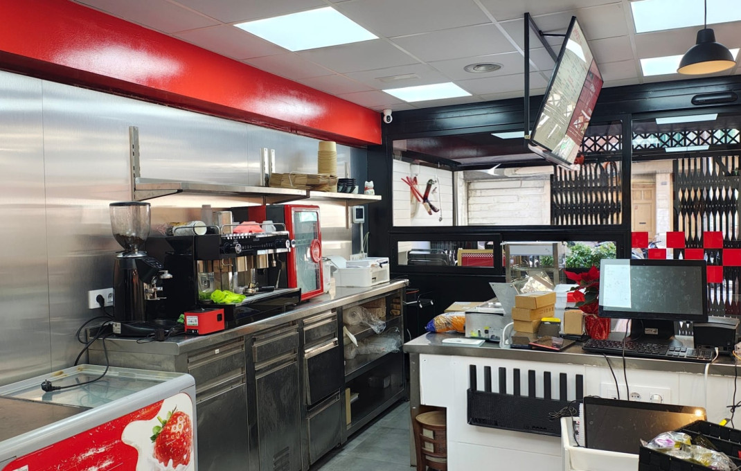 Traspaso - Bar Restaurante -
Barcelona - Les corts