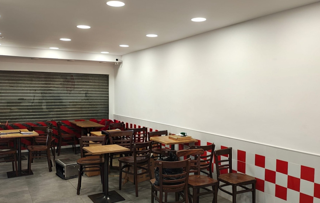 Traspaso - Bar Restaurante -
Barcelona - Les corts