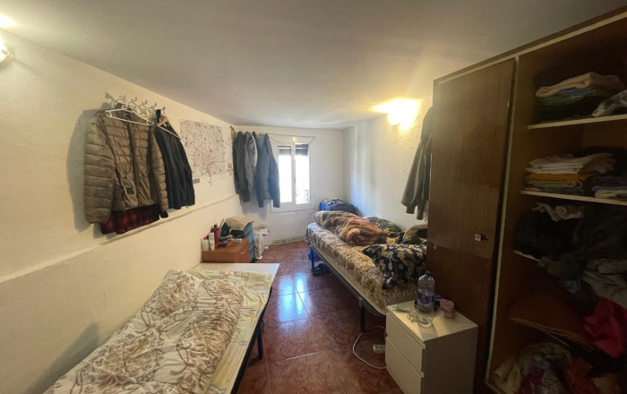 Venta - Piso -
Barcelona - Ciutat Vella, Raval