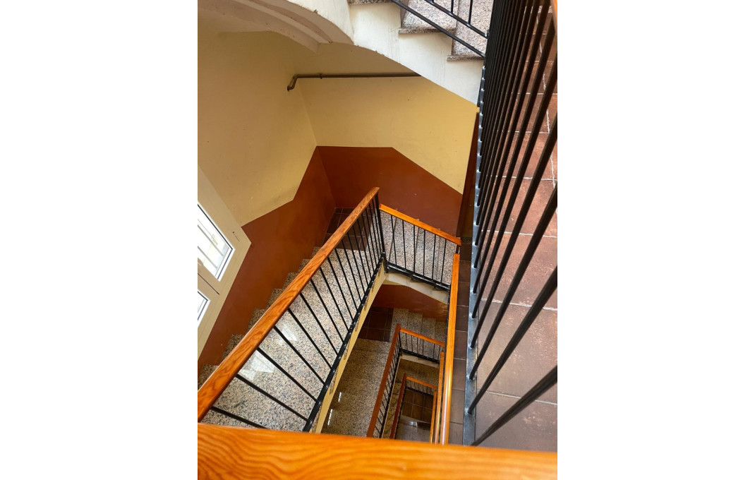 Venta - Piso -
Barcelona - Ciutat Vella, Raval