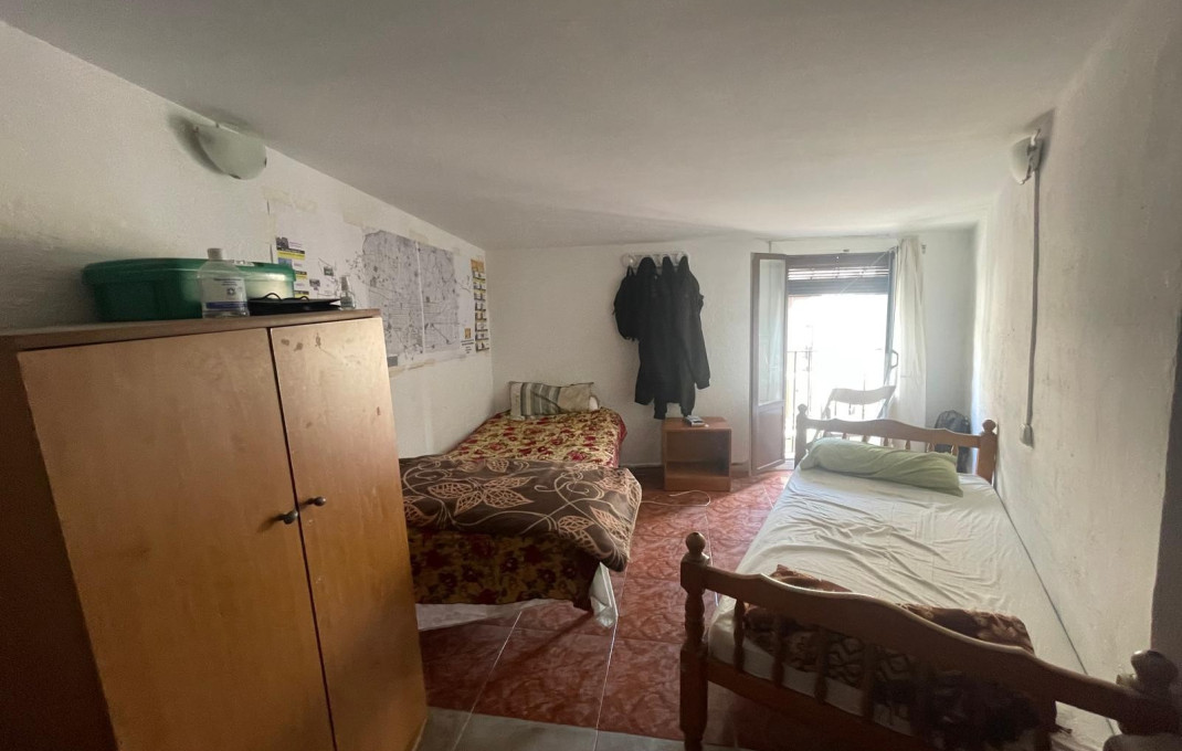 Venta - Piso -
Barcelona - Ciutat Vella, Raval