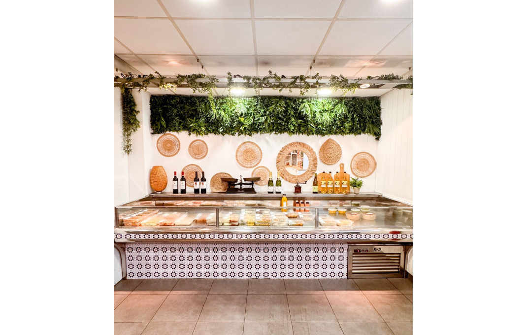 Traspaso - Take Away -
Barcelona - Sarria-Sant Gervasi