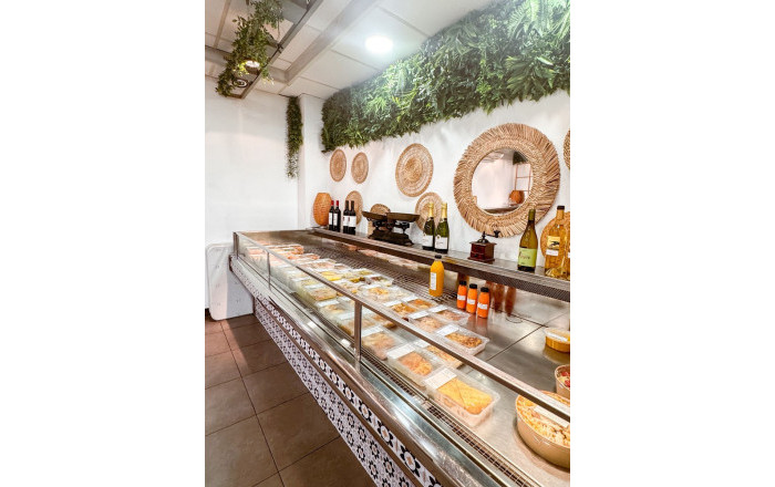 Traspaso - Take Away -
Barcelona - Sarria-Sant Gervasi