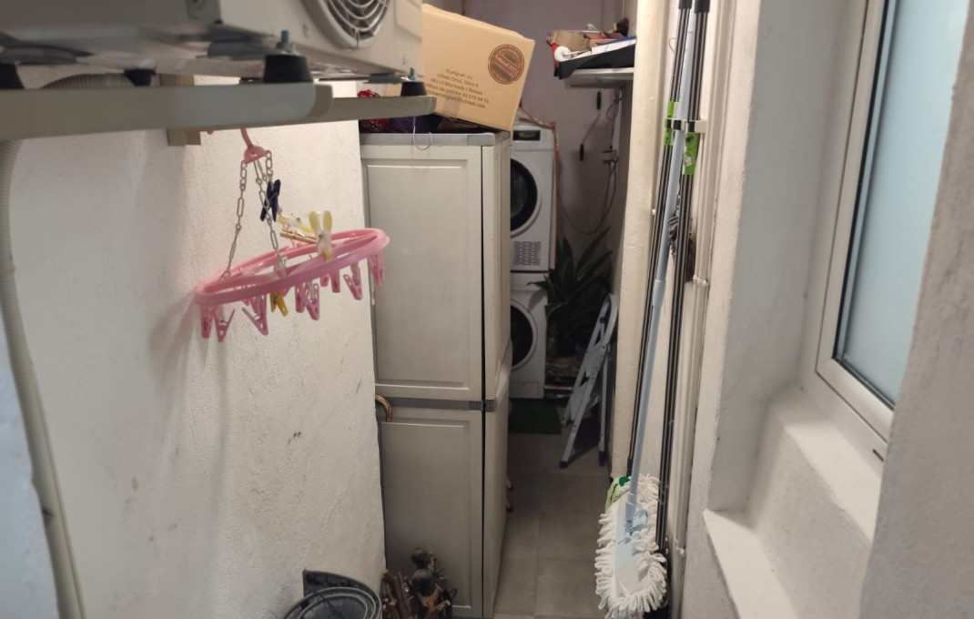 Venta - Local comercial -
Badalona - Llefià