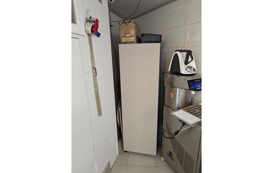 Traspaso - Cocina industrial -
Barcelona - Gràcia