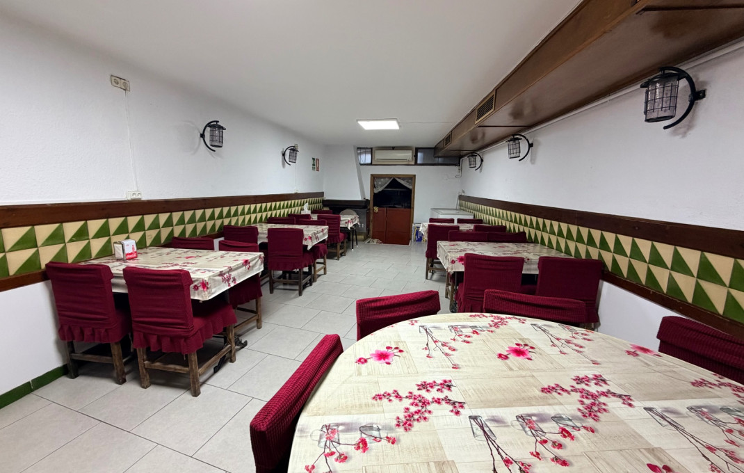 Traspaso - Bar Restaurante -
Barcelona - Sants