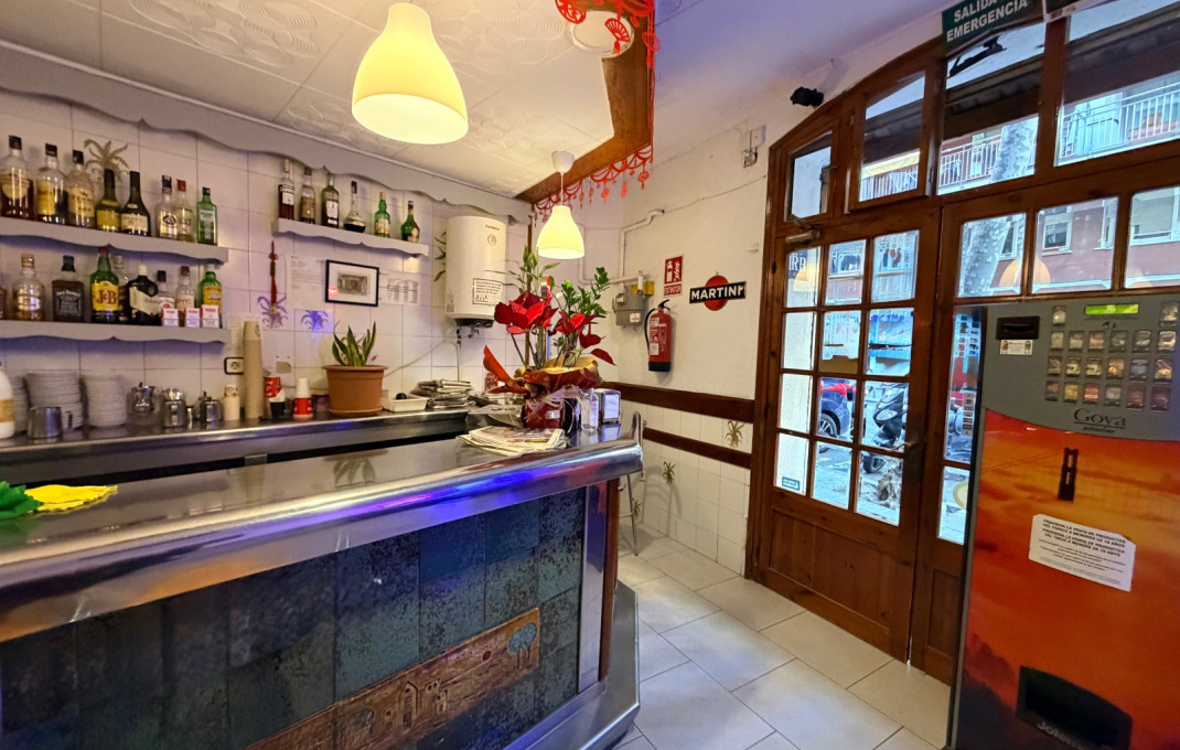 Traspaso - Bar Restaurante -
Barcelona - Sants