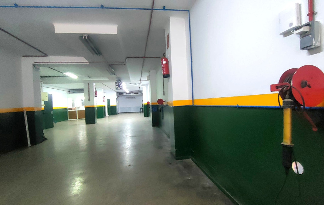 Venta - Local comercial -
Barcelona - Sant Martí