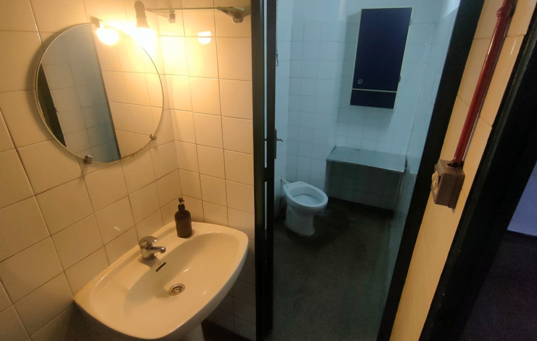 Venta - Local comercial -
Barcelona - Sant Martí