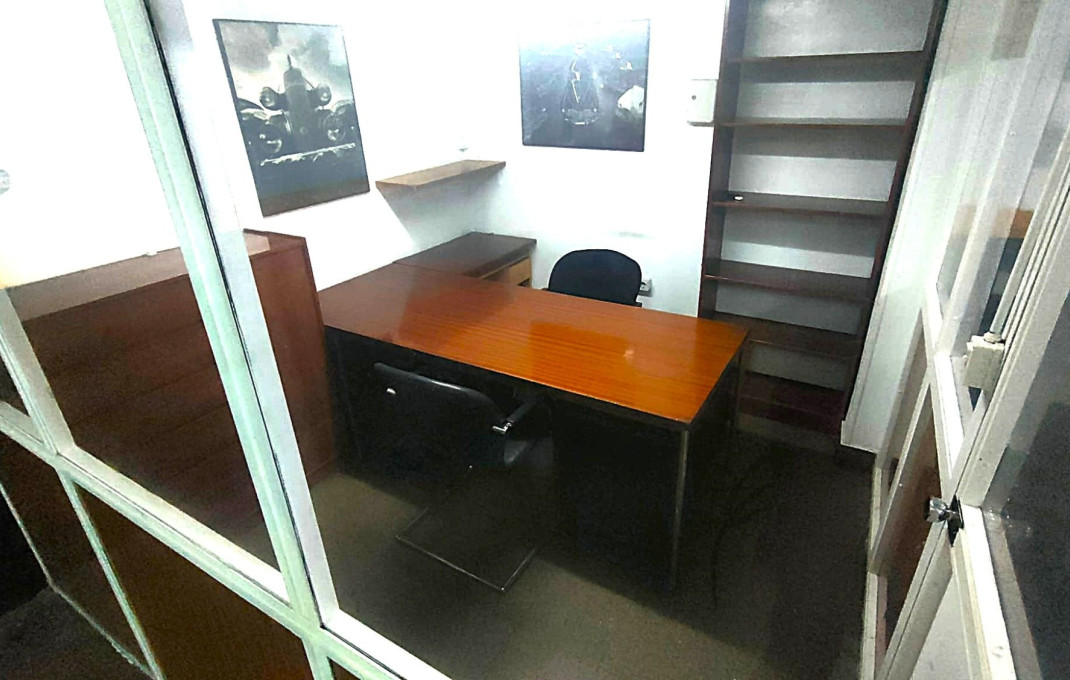 Venta - Local comercial -
Barcelona - Sant Martí