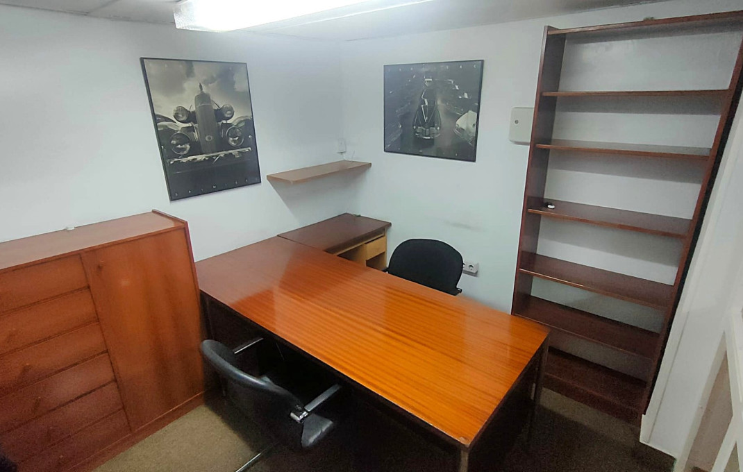 Venta - Local comercial -
Barcelona - Sant Martí