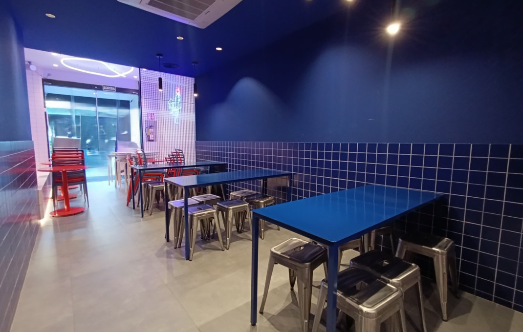 Traspaso - Bar Restaurante -
Barcelona - Sant Antoni