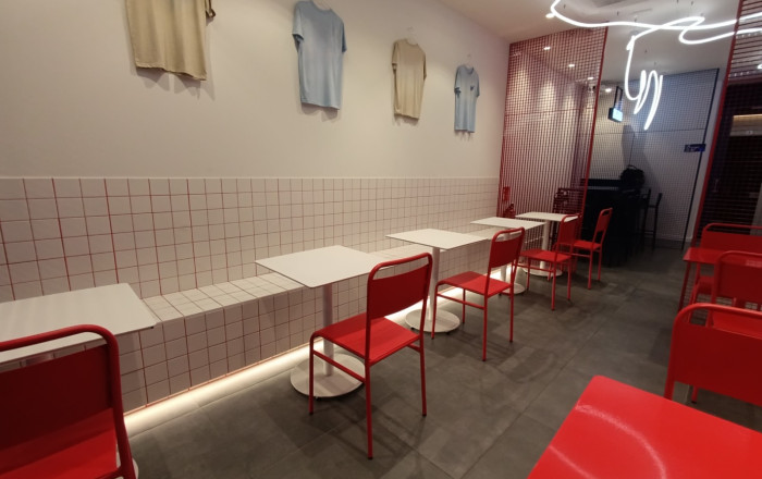 Traspaso - Bar Restaurante -
Barcelona - Sant Antoni