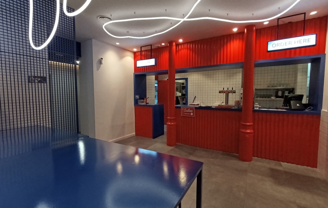 Traspaso - Bar Restaurante -
Barcelona - Sant Antoni