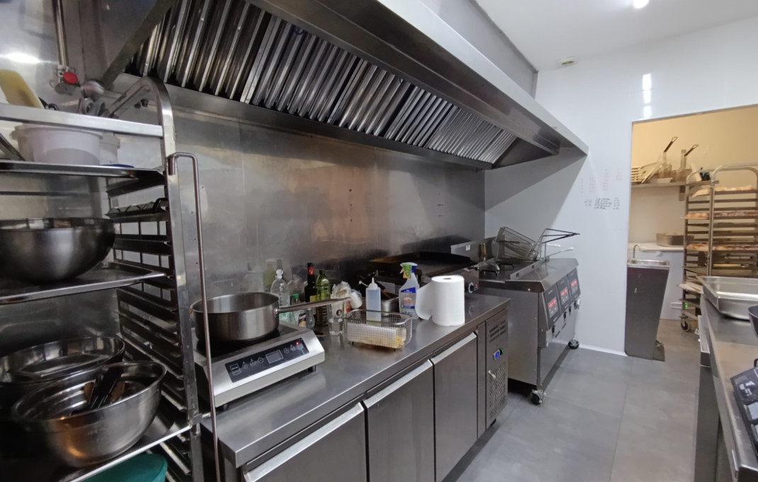 Traspaso - Bar Restaurante -
Barcelona - Sant Antoni