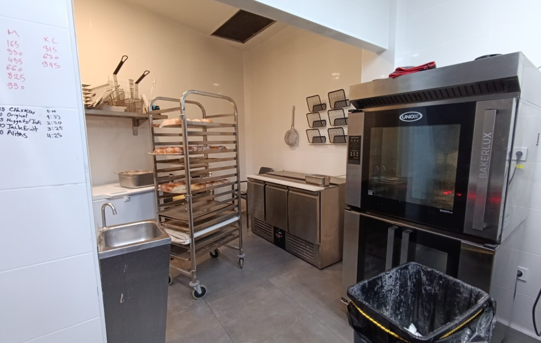 Traspaso - Bar Restaurante -
Barcelona - Sant Antoni