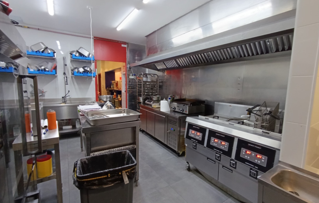 Traspaso - Bar Restaurante -
Barcelona - Sant Antoni