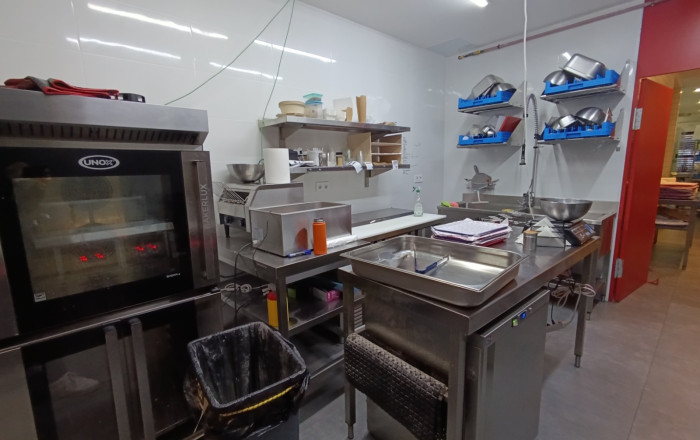 Traspaso - Bar Restaurante -
Barcelona - Sant Antoni