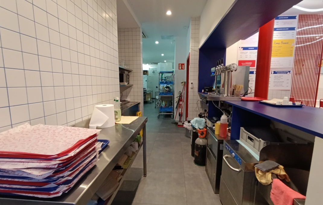 Traspaso - Bar Restaurante -
Barcelona - Sant Antoni