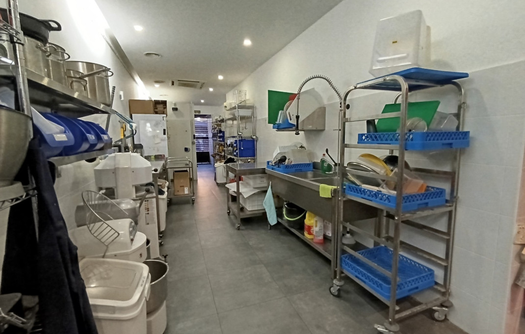 Traspaso - Bar Restaurante -
Barcelona - Sant Antoni