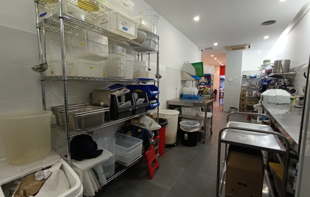 Traspaso - Bar Restaurante -
Barcelona - Sant Antoni