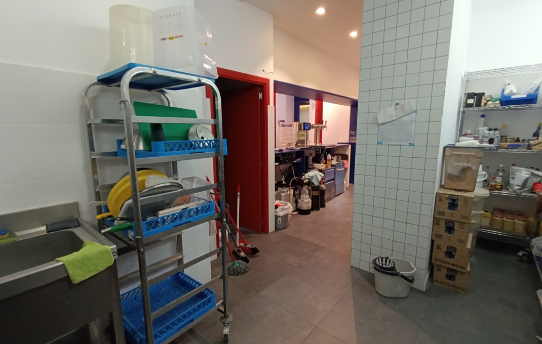 Traspaso - Bar Restaurante -
Barcelona - Sant Antoni