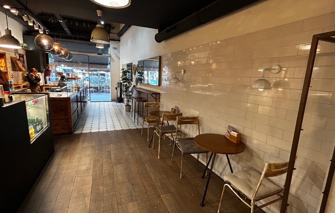 Traspaso - Obradores y/o Panaderias -
Barcelona - Eixample