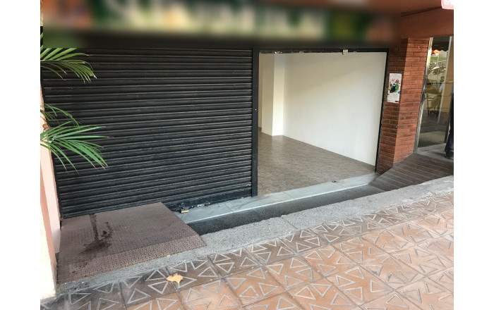 Venta - Local comercial -
Barcelona - Sant Martí