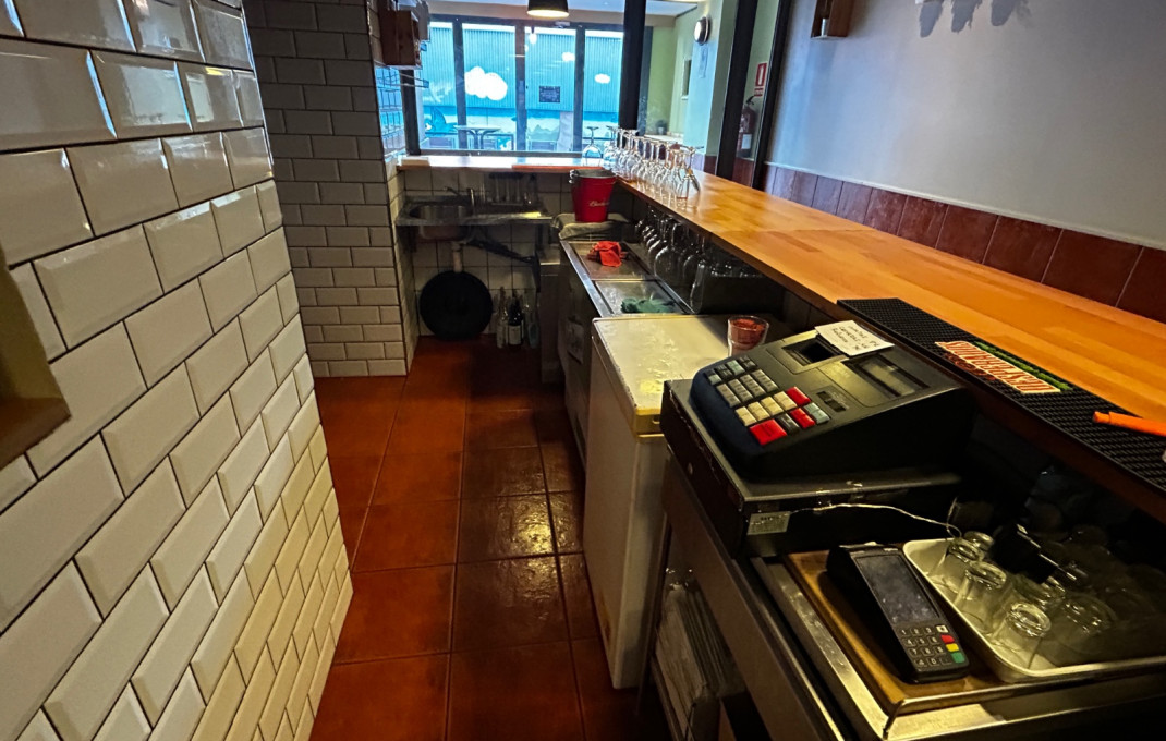 Traspaso - Bar Copas Musical -
L'Hospitalet de Llobregat